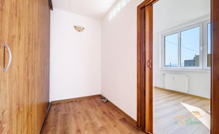 4-izbový byt so 6m loggiou a ÚŽASNÝM VÝHĽADOM na celé Košice - fotografia 11