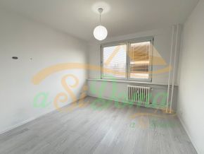 1741426876-4.JPG