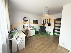 1747205790-17.jpg